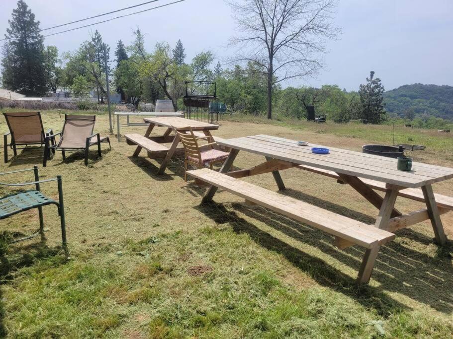 Campground At Sequoia Mountain Farms - Bring Your Own Tent Or Rv - No Bedrooms Or Beds Provided Miramonte Exterior foto
